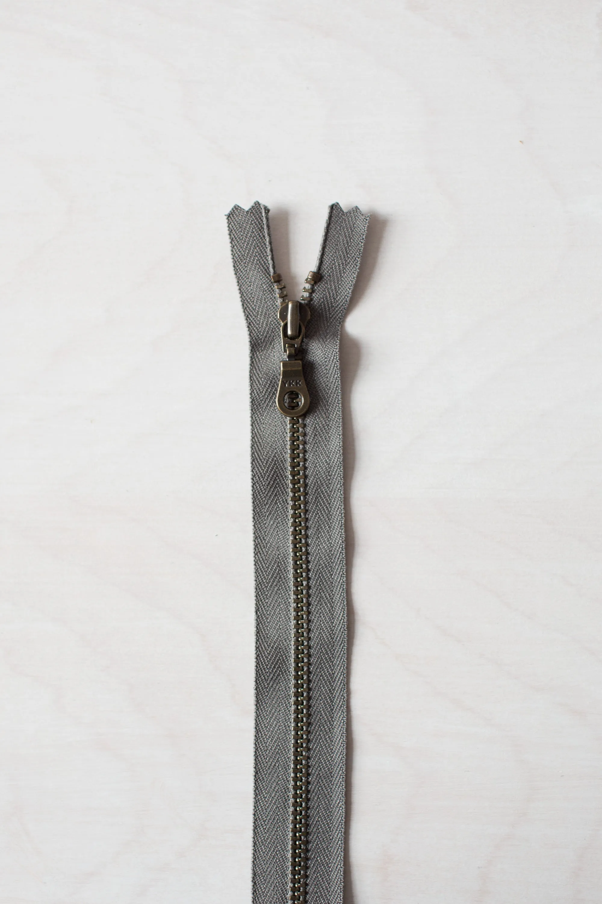 7"/18 cm Metal Zipper