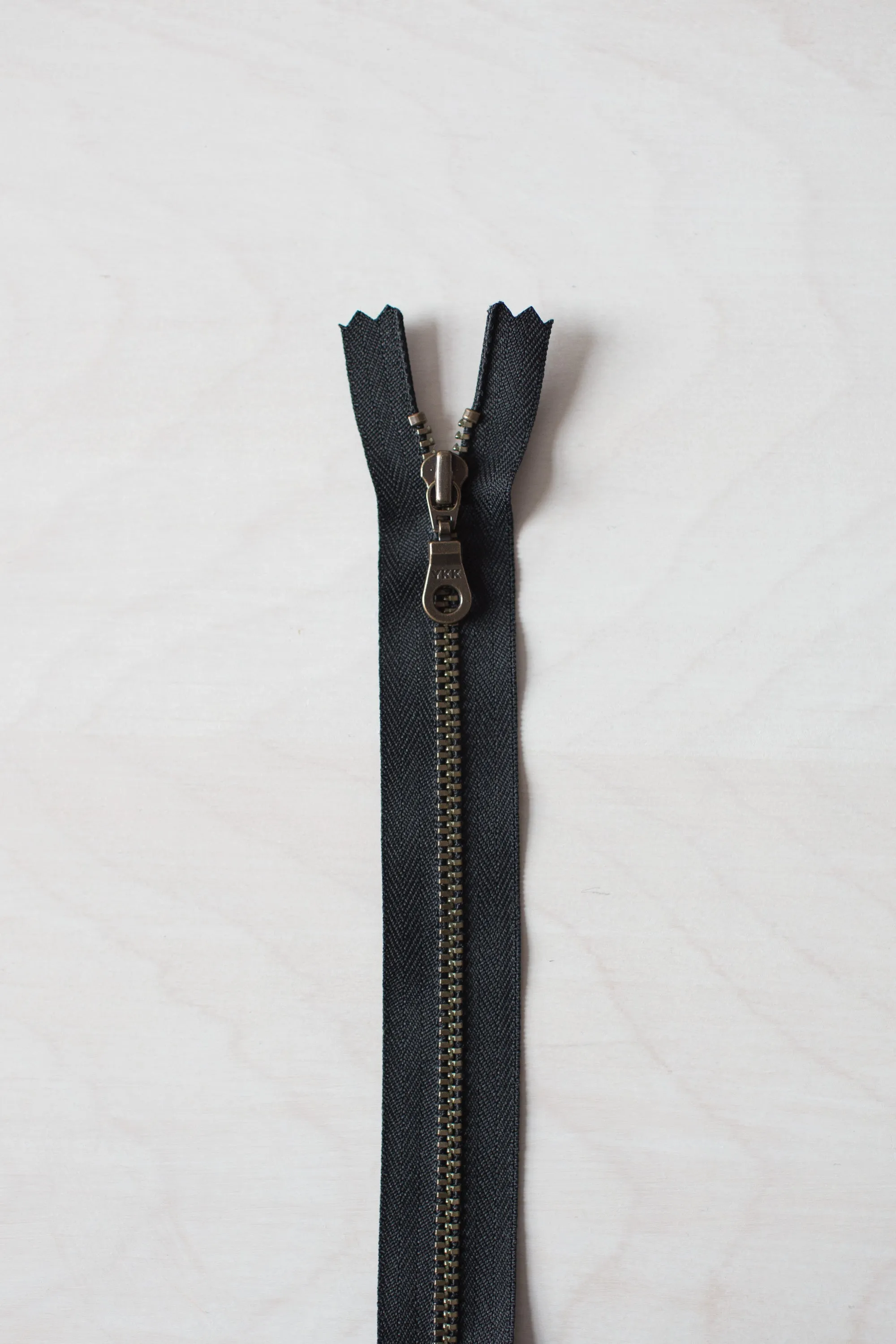 7"/18 cm Metal Zipper