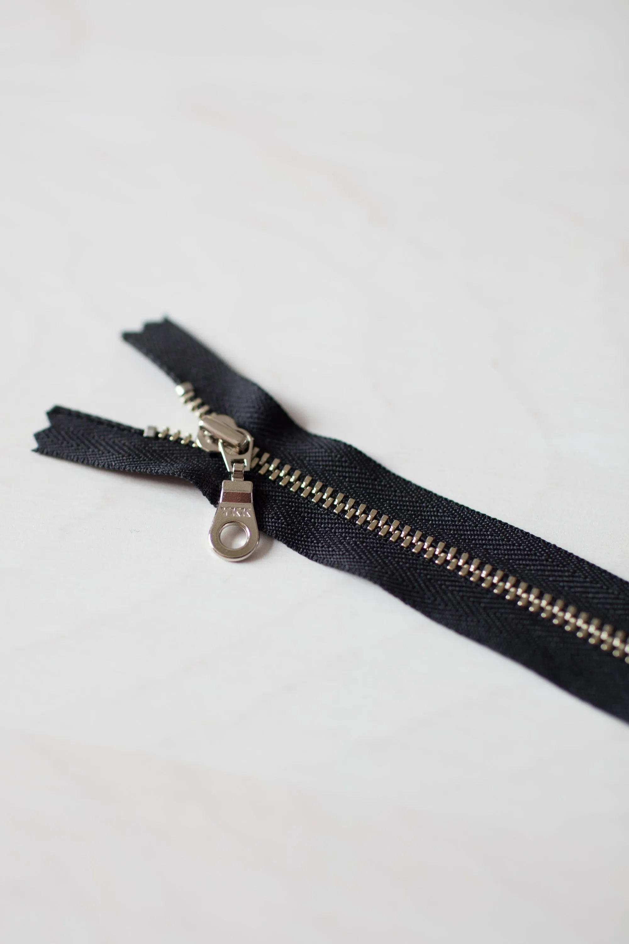 7"/18 cm Metal Zipper