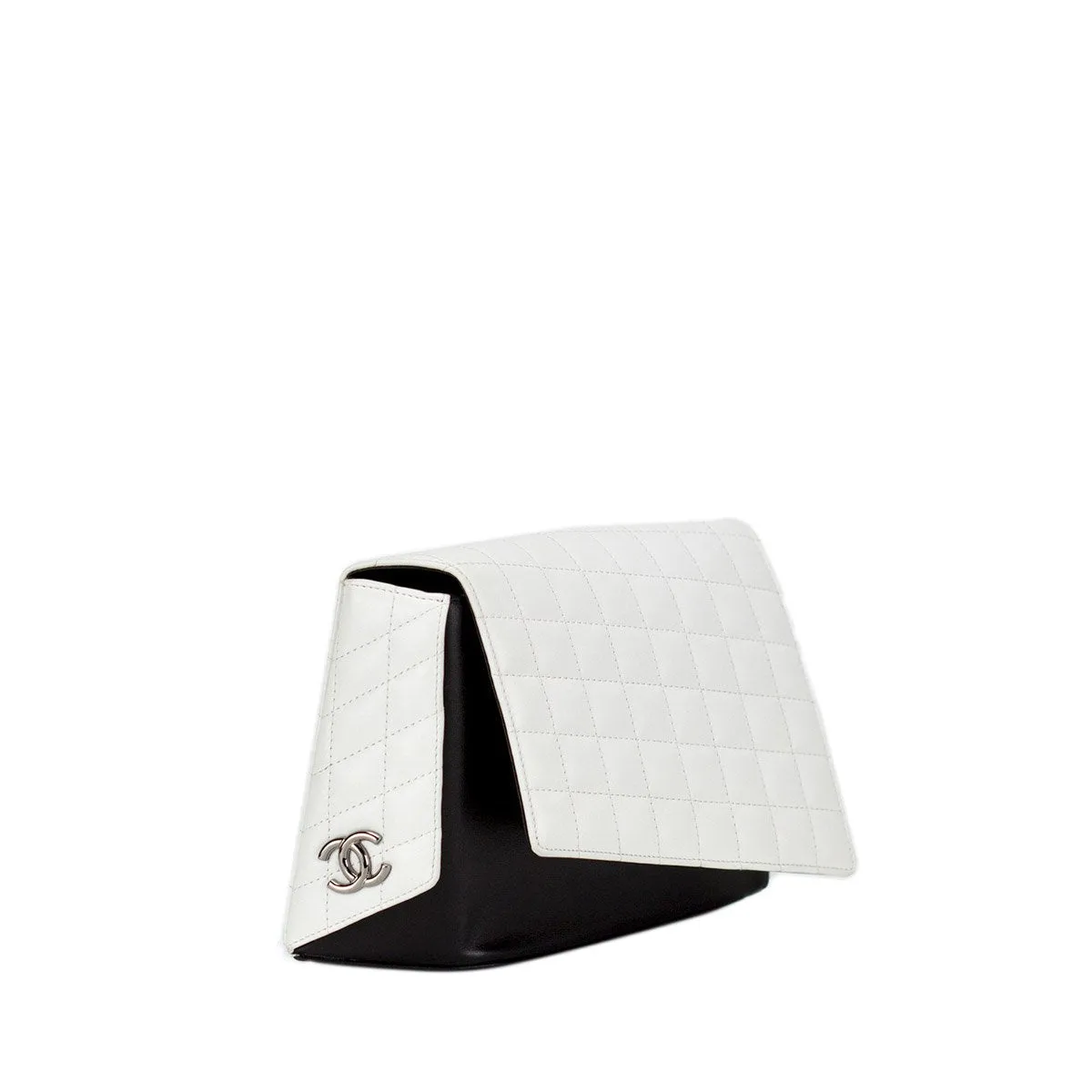 Chanel Mini White Lambskin Quilted Clutch