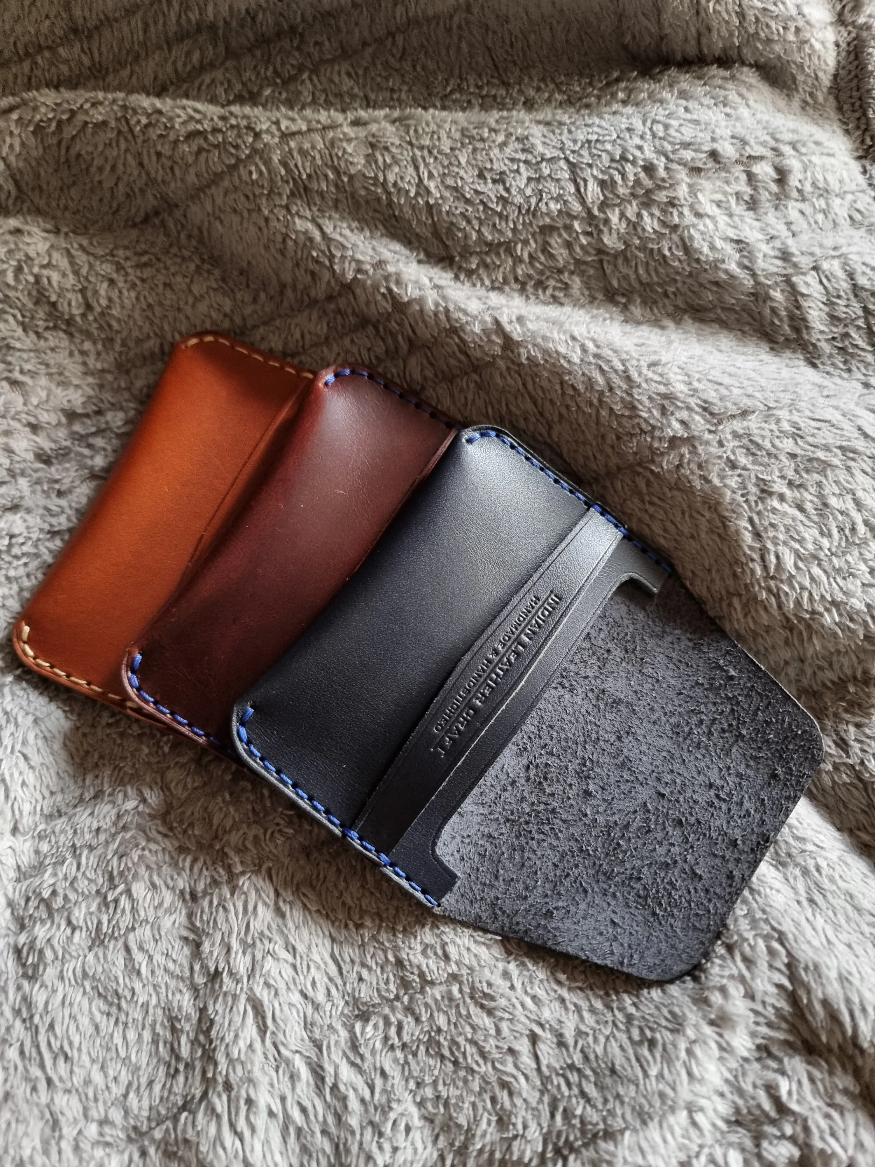 Handmade minimalist fullgrain leather wallet