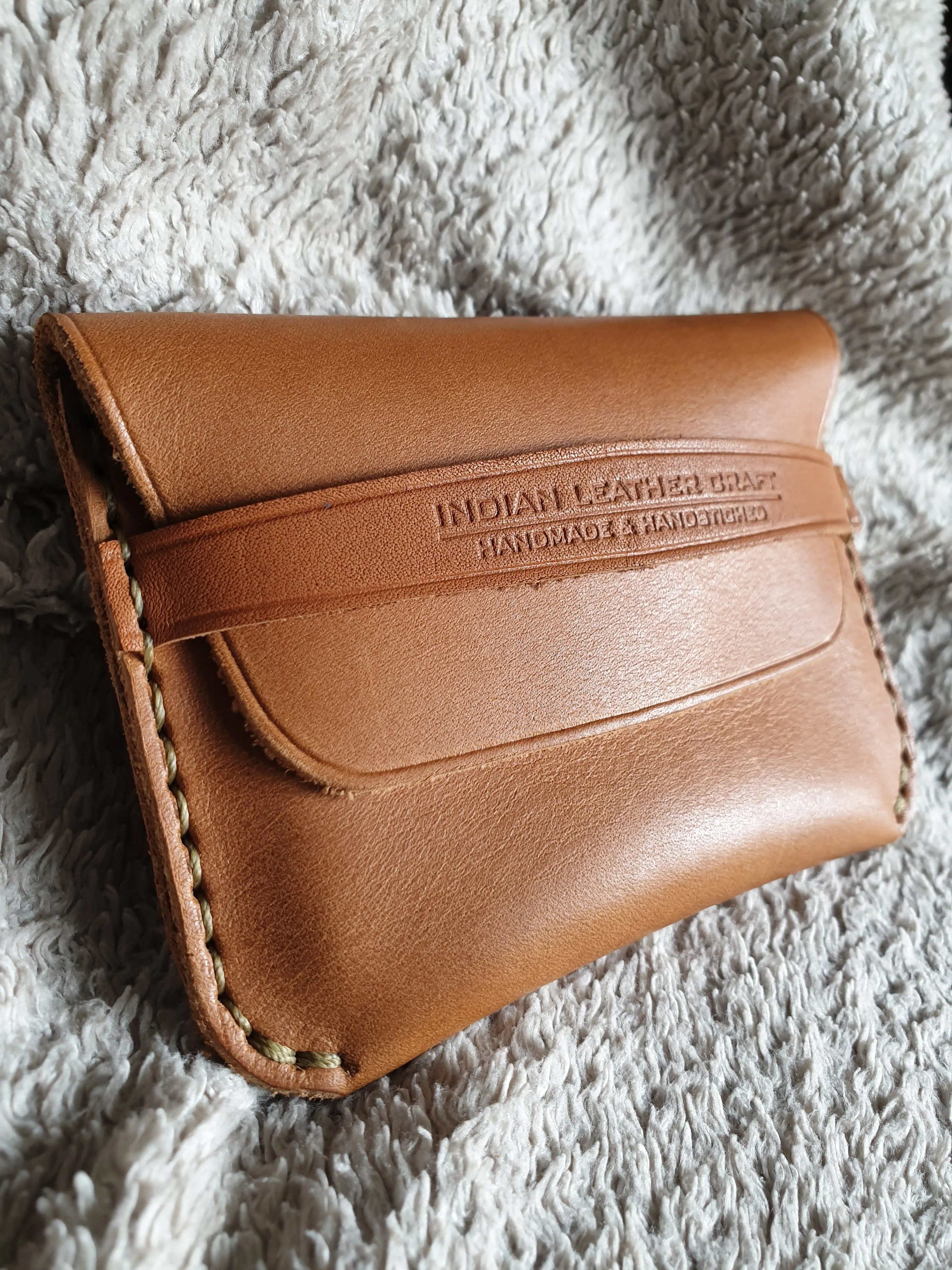 Handmade minimalist fullgrain leather wallet