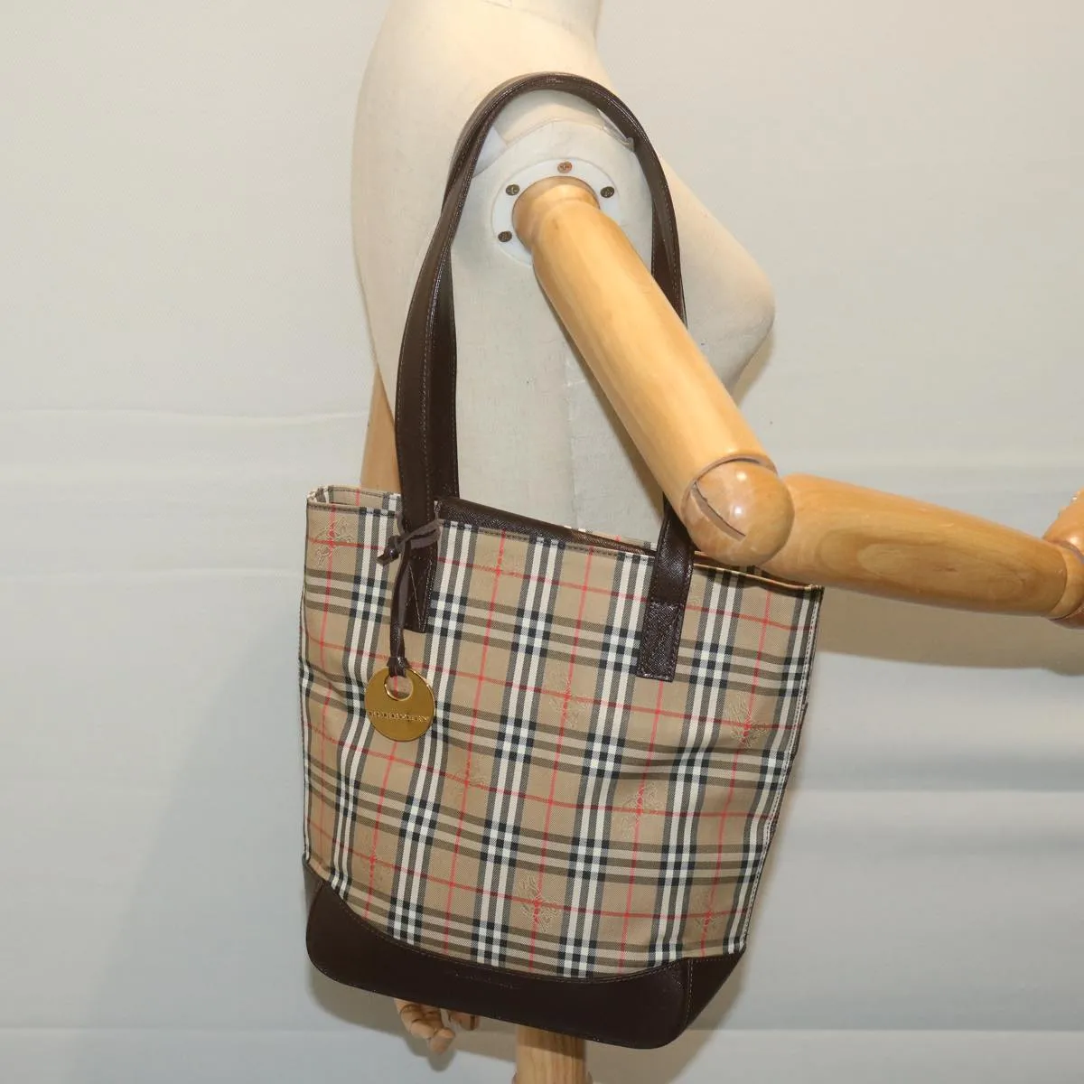 Trendy Inspired Burberry Nova Check Tote Bag Nylon Canvas Beige Auth 64608